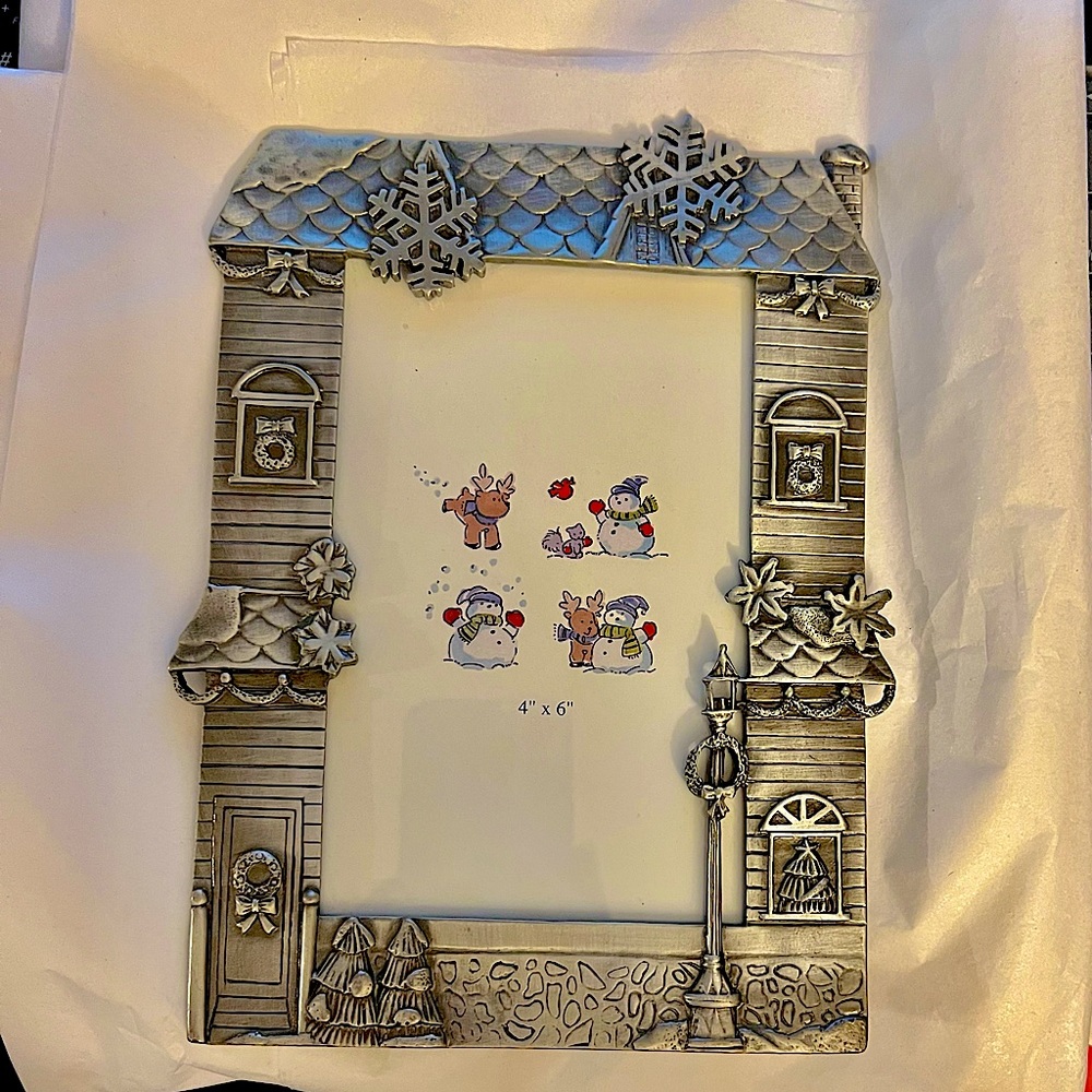 Metal Photo Frame- winter / Christmas theme-  holds a 4” x 6” photo